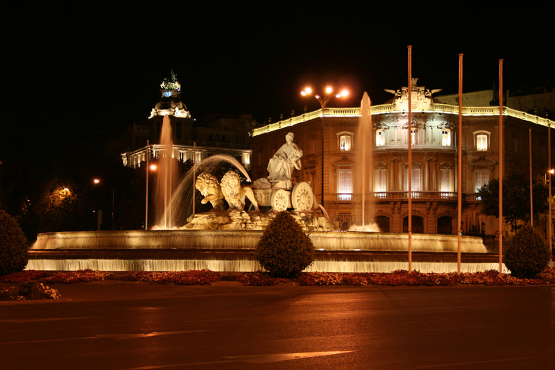 La Cibeles y Palacio de Linares, Madrid (España)
